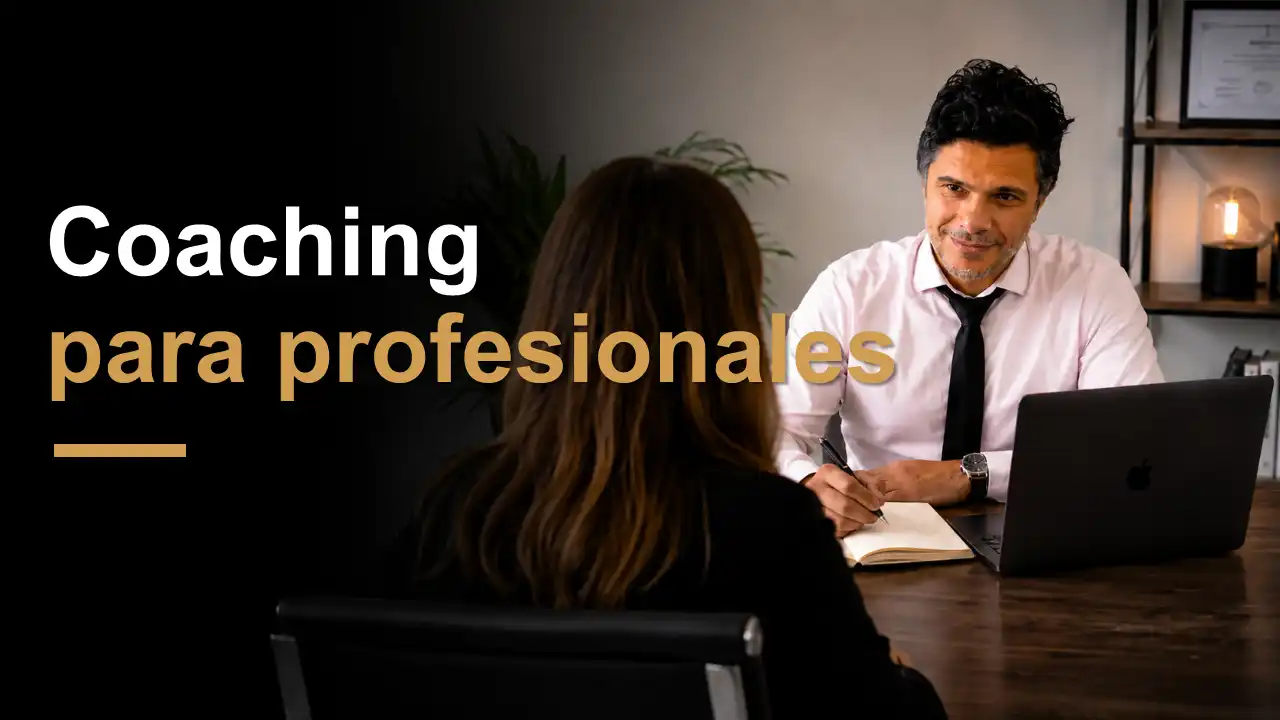 Darío Varona en sesiones de coaching para profesionales, trabajando comunicación, liderazgo personal, objetivos laborales y mejora del desempeño.